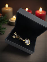 Load image into Gallery viewer, Personalized Photo Tie Clip