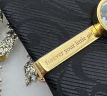 Cargar imagen en el visor de la galería, https://www.etsy.com/listing/1868377632/add-on-laser-engraving-message