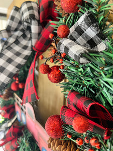 15” Holiday Door Wreath